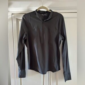 Under Armour 1/2 zip pull over